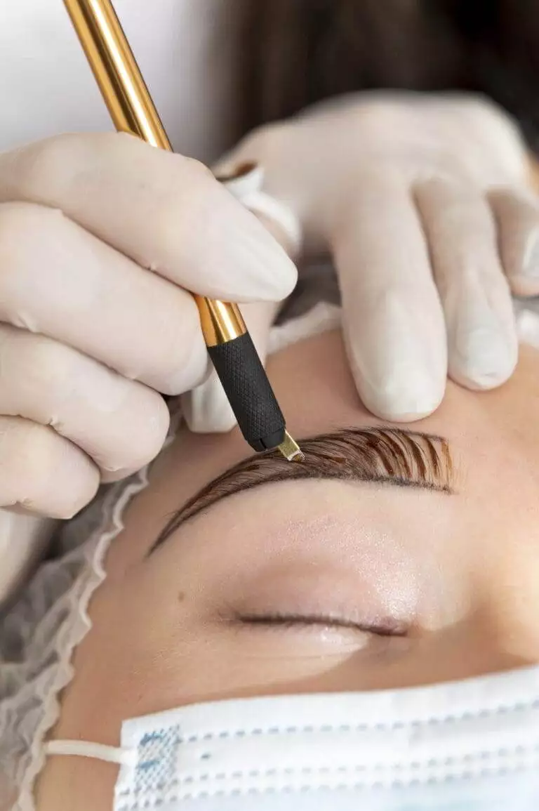 Microblading vs. Permanent Makeup: Which is Right for You?