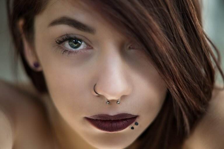 How to Choose the Right Piercing for Your Face Shape and Style